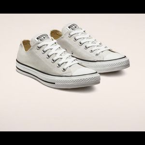 Converse Unisex Sneakers M 5.5/F 7.5